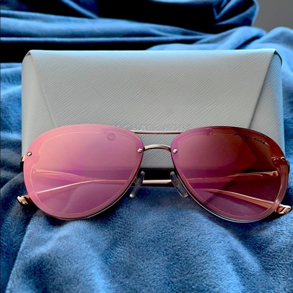 MK Abilene Sunglasses - Picture 1 of 3